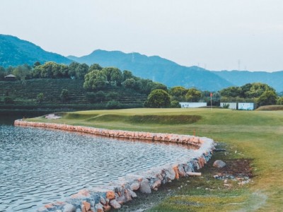 富春山居度假村